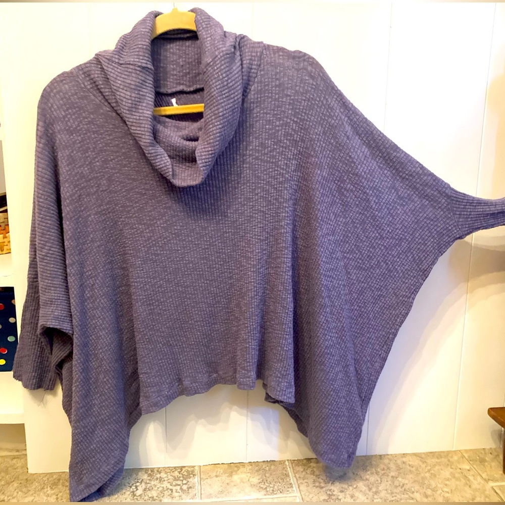 Free people purple turtleneck sweater with open back, size small.